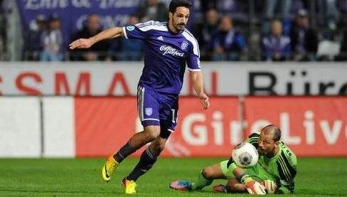 瓦朗谢纳赢得宝贵胜利，士气高涨