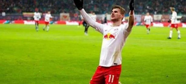 三亿体育体育官方登录入口-包含RB莱比锡客场逆转赢球追赶领头羊的词条