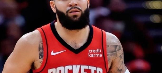 三亿体育体育app-猛龙客场取胜马刺，范弗利特关键时刻发威的简单介绍