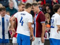 挪威队在比赛中战胜直布罗陀队