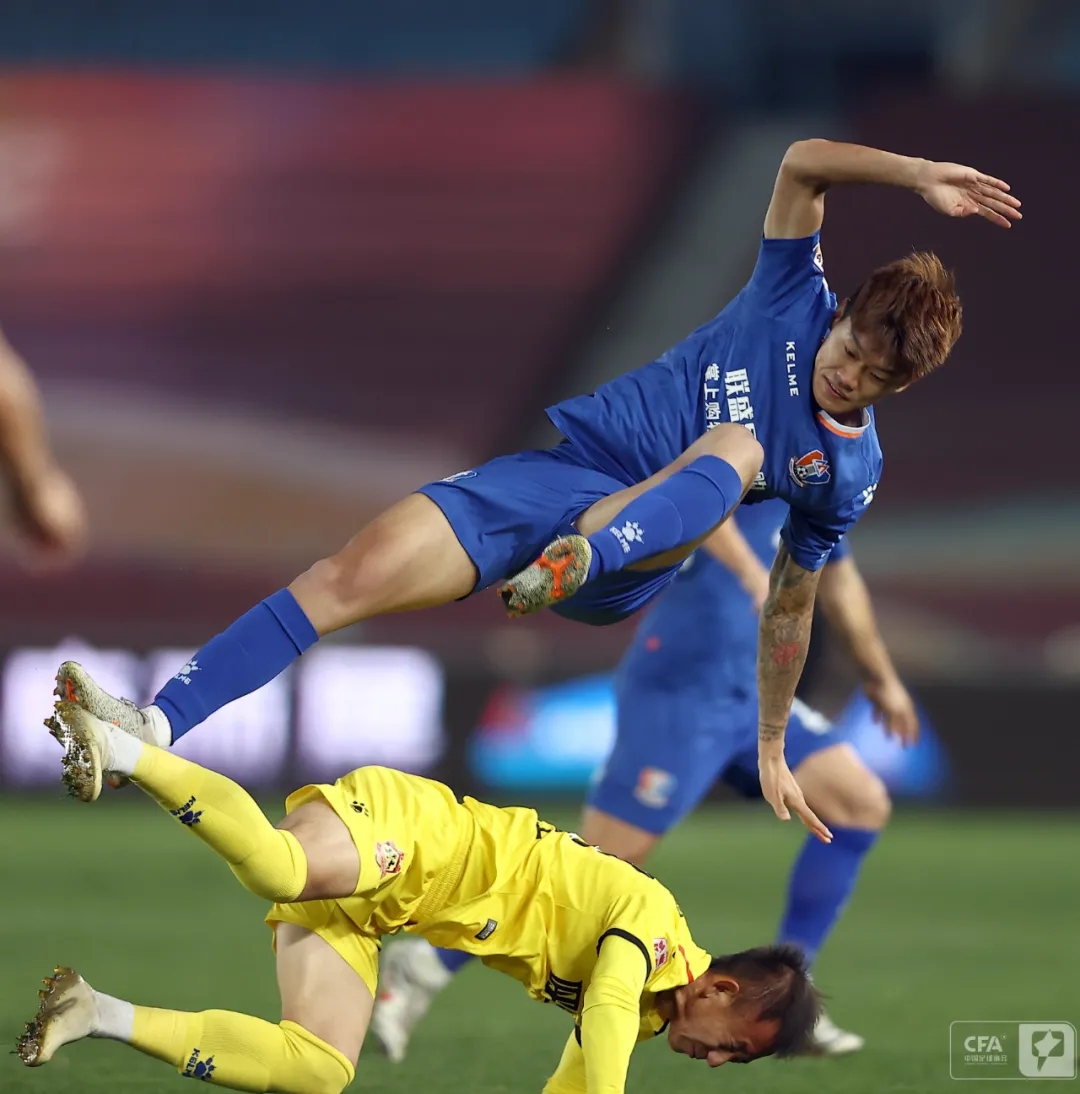 比赛中风云变幻，球队实力对比令人期待