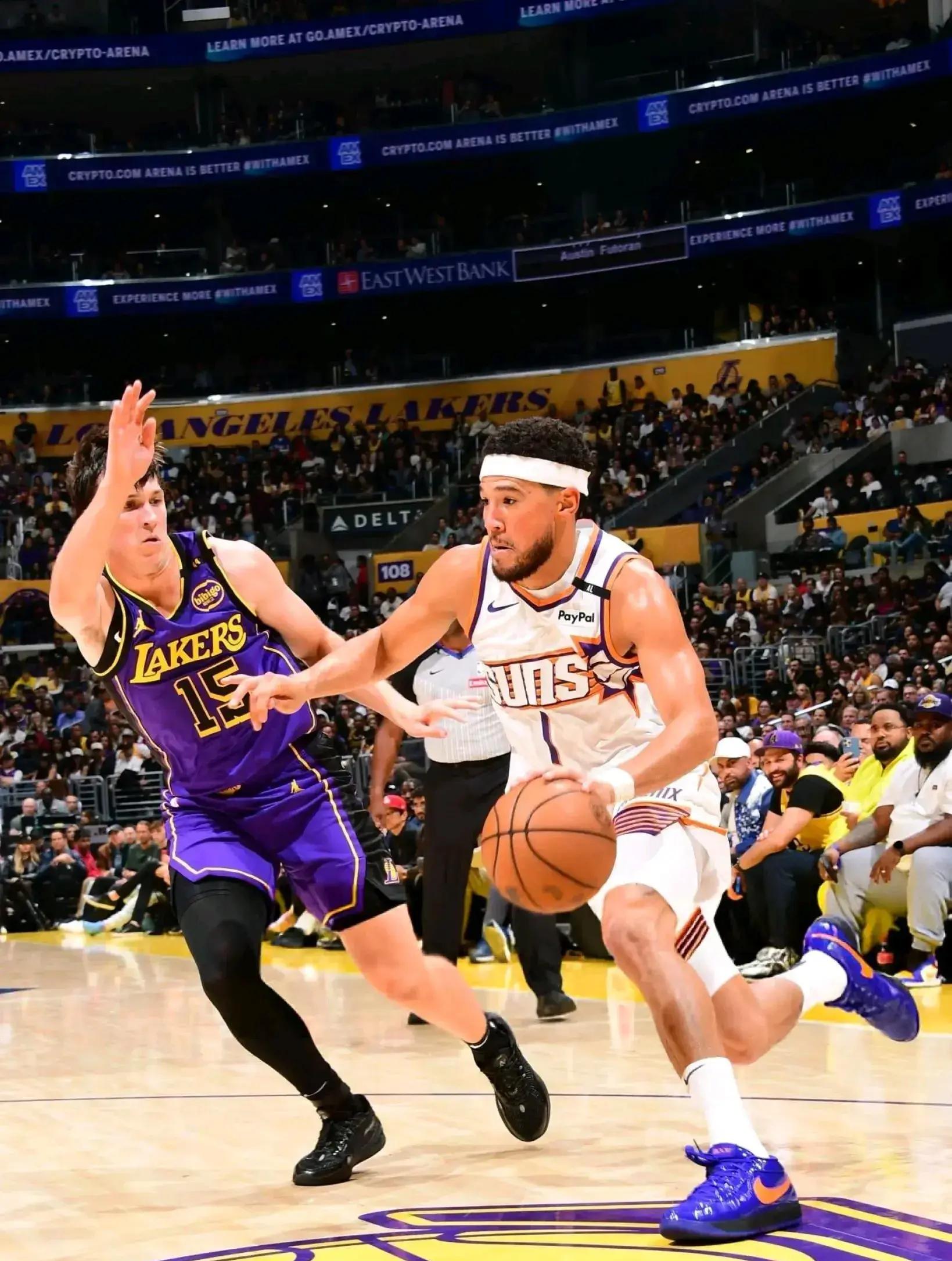 湖人精彩逆转，戴维斯成为最大功臣