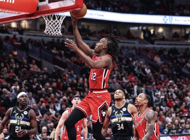 公牛遭遇连败，失去季后赛席位