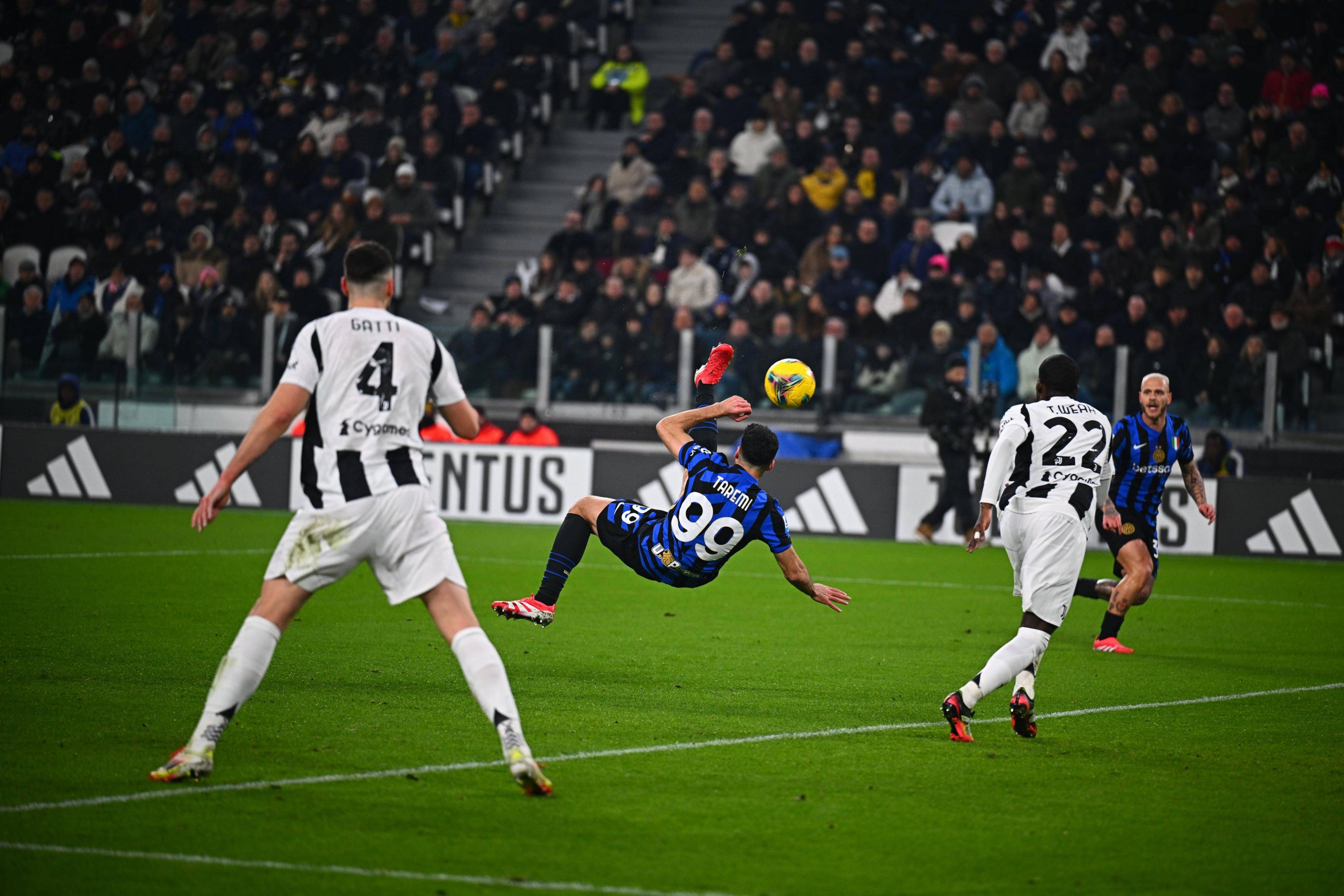 关于尤文图斯球迷欢呼连胜，冲击联赛前列的信息